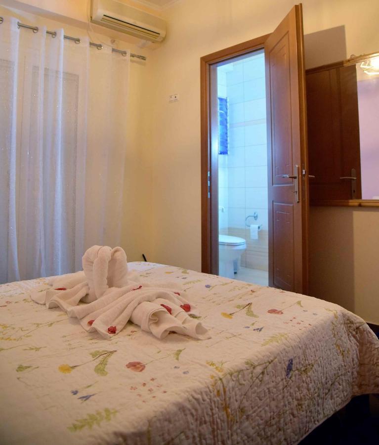 Corinth Stone Villa מראה חיצוני תמונה